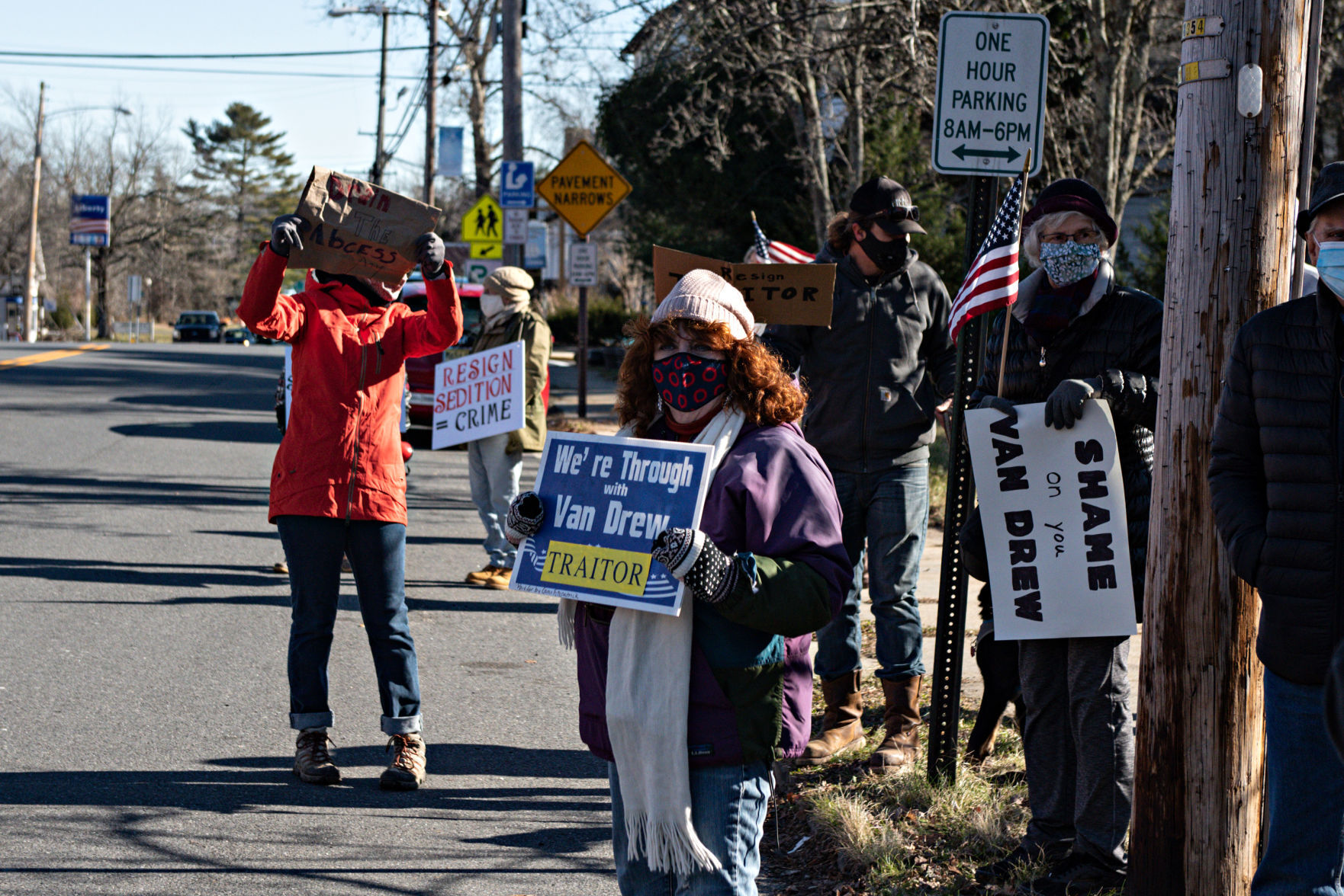 011021_nws_vandrewprotest